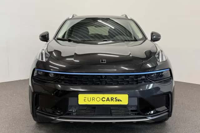 Lynk & Co 01 (2022) thumbnail 2