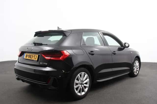 Audi A1 (2021) thumbnail 4