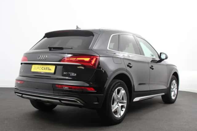 Audi Q5 (2023) thumbnail 5
