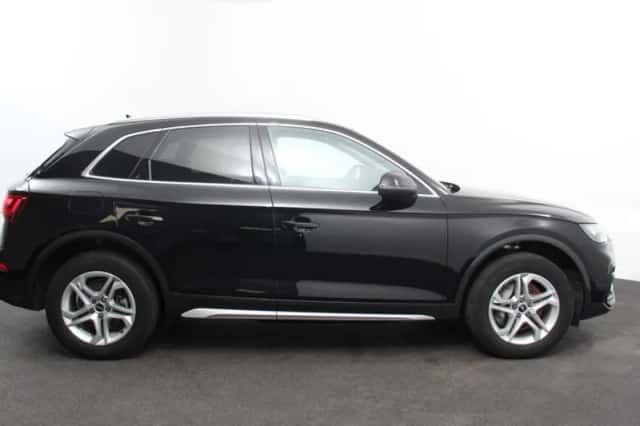 Audi Q5 (2023) thumbnail 6