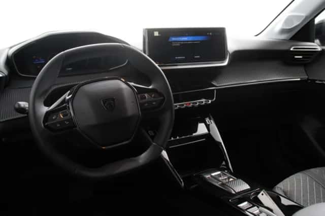 Peugeot e-208 (2026) thumbnail 2