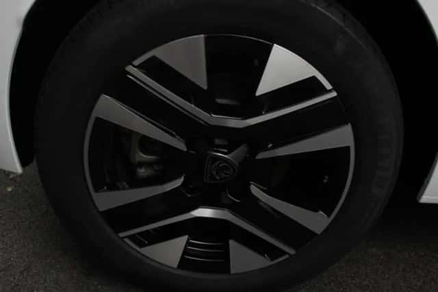 Peugeot e-208 (2026) thumbnail 2