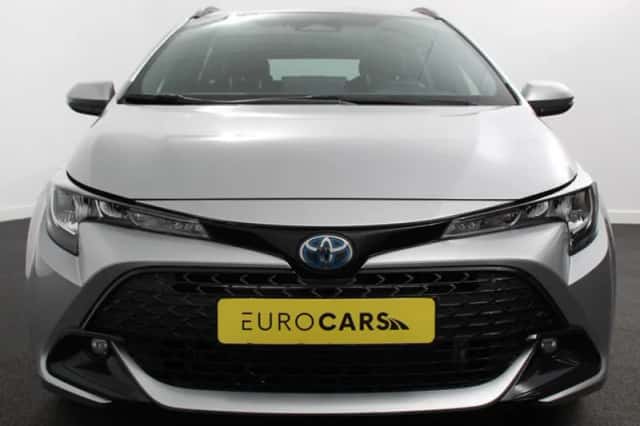Toyota Corolla (2025) thumbnail 4