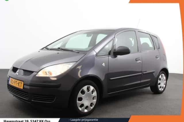 Mitsubishi Colt (2004) thumbnail 1