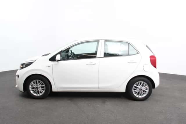 Kia Picanto (2021) thumbnail 5