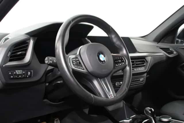 BMW 1-Serie (2024) thumbnail 2