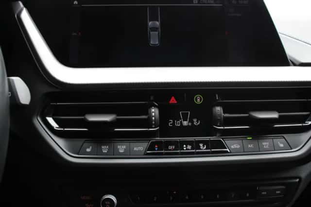 BMW 1-Serie (2024) thumbnail 4