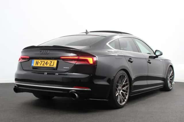 Audi A5 (2018) thumbnail 4