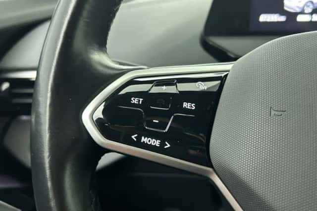 Volkswagen ID.4 (2021) thumbnail 6