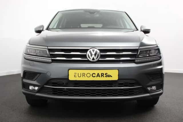 Volkswagen Tiguan (2021) thumbnail 4