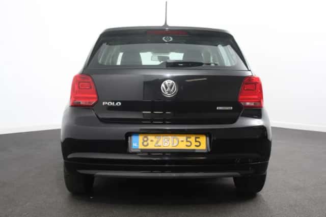 Volkswagen Polo (2014) thumbnail 5