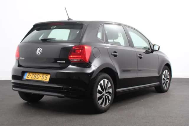 Volkswagen Polo (2014) thumbnail 6