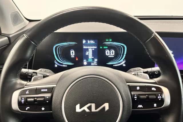 Kia Sportage (2024) thumbnail 3