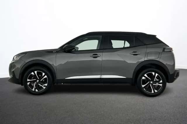 Peugeot 2008 (2023) thumbnail 3