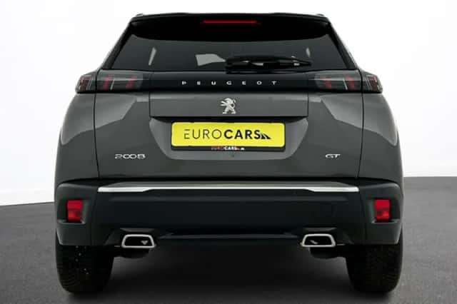 Peugeot 2008 (2023) thumbnail 4