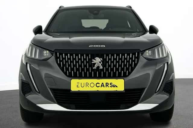 Peugeot 2008 (2023) thumbnail 6