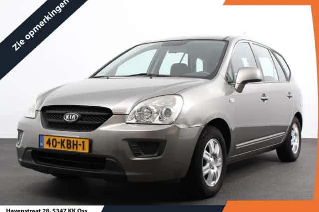Kia Carens (2009) thumbnail 1