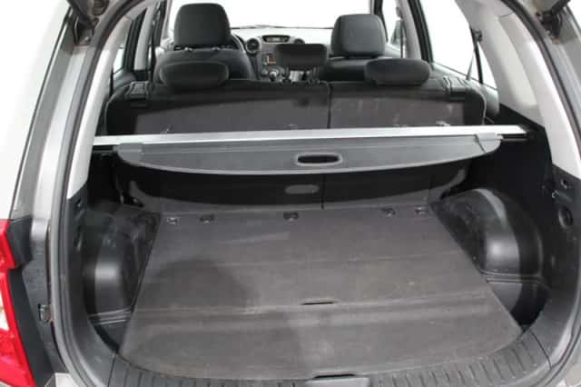 Kia Carens (2009) thumbnail 3