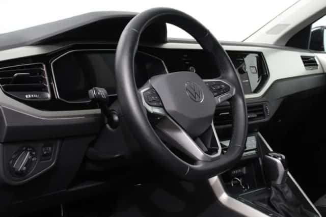 Volkswagen Polo (2025) thumbnail 2