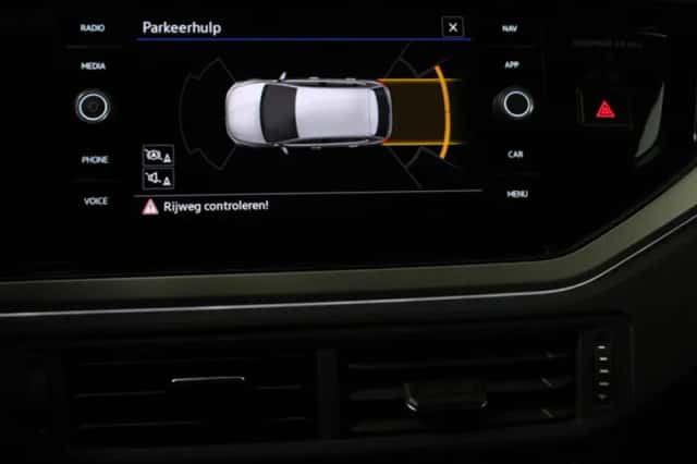 Volkswagen Polo (2025) thumbnail 3