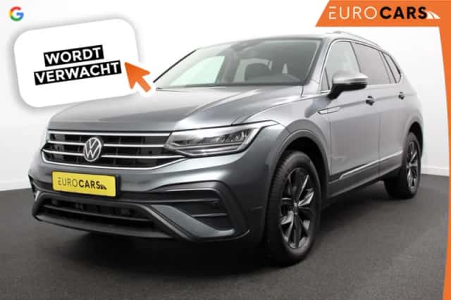 Volkswagen Tiguan (2023) thumbnail 1