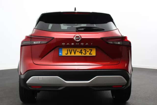 Nissan Qashqai (2022) thumbnail 5