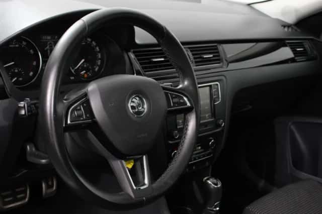Škoda Rapid (2015) thumbnail 3