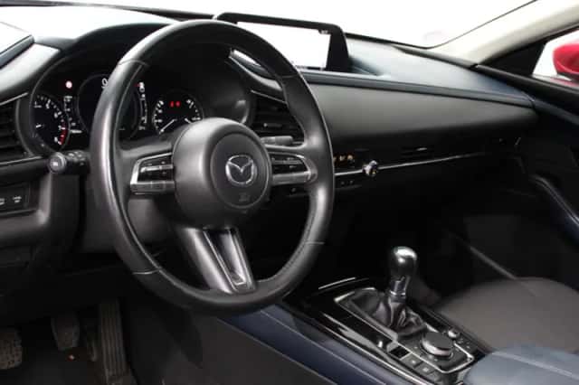Mazda CX-30 (2020) thumbnail 2