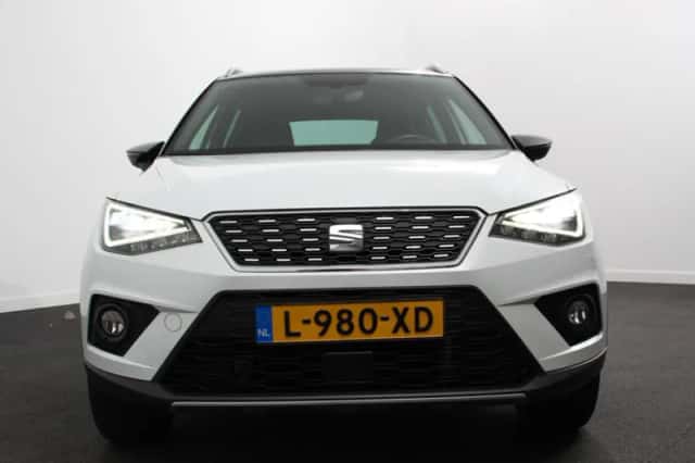 SEAT Arona (2018) thumbnail 4