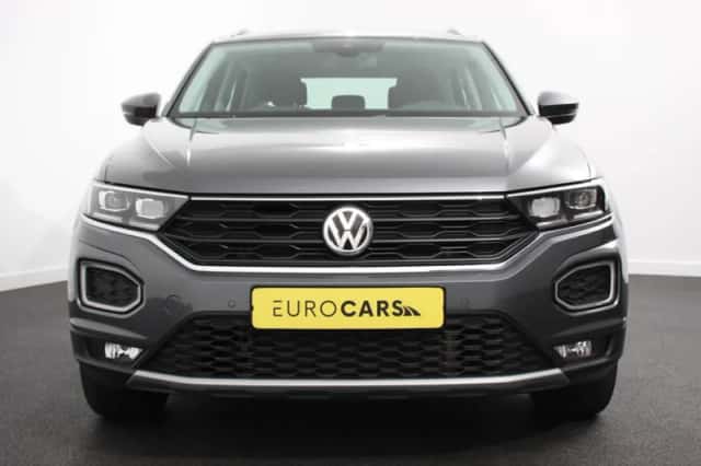 Volkswagen T-Roc (2020) thumbnail 1
