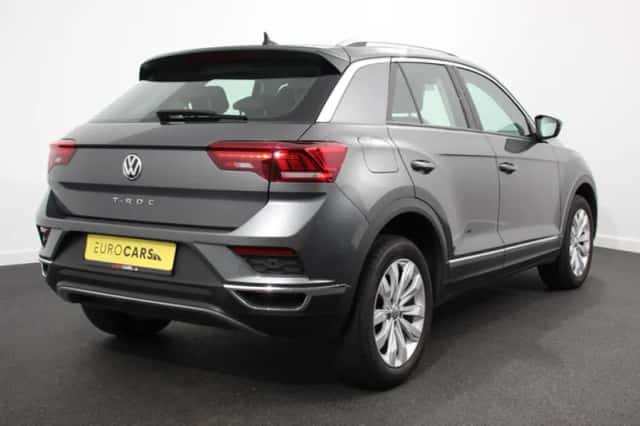 Volkswagen T-Roc (2020) thumbnail 3