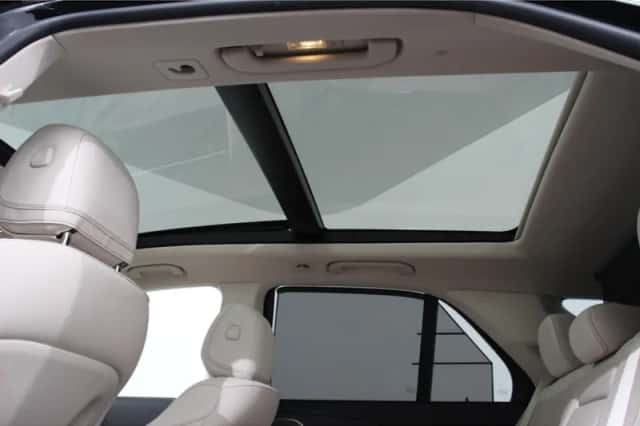 Mercedes-Benz GLE (2022) thumbnail 3