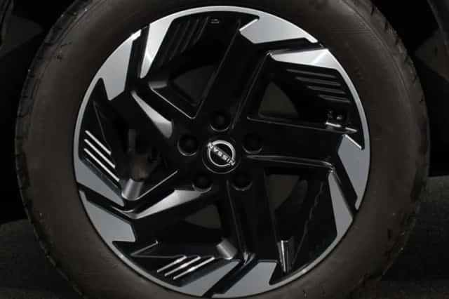 Nissan Qashqai (2025) thumbnail 4