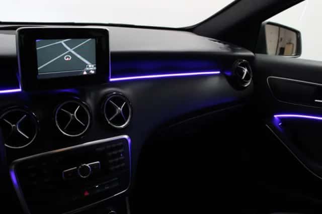 Mercedes-Benz A-Klasse (2013) thumbnail 2