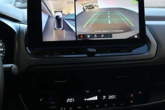Nissan Qashqai (2025) thumbnail 3