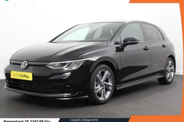 Volkswagen Golf (2024) thumbnail 1
