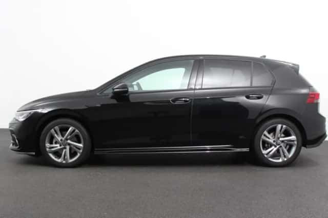 Volkswagen Golf (2024) thumbnail 5