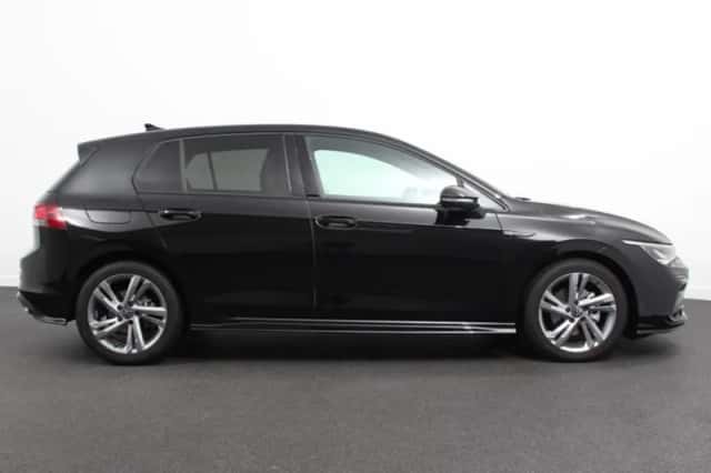 Volkswagen Golf (2024) thumbnail 6