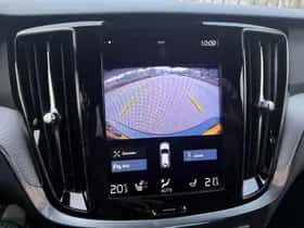 Volvo V60 (2022) thumbnail 8