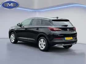 Opel Grandland (2020) thumbnail 18