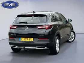 Opel Grandland (2020) thumbnail 3