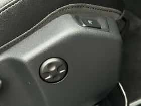 Opel Grandland (2020) thumbnail 23