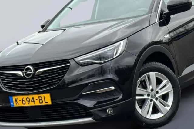 Opel Grandland (2020) thumbnail 5