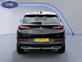 Opel Grandland (2020) thumbnail 9