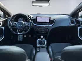 Kia Proceed (2022) thumbnail 2
