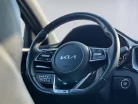 Kia Proceed (2022) thumbnail 9