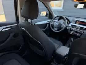 BMW X1 (2021) thumbnail 13