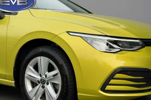 Volkswagen Golf (2022) thumbnail 5