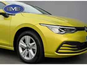 Volkswagen Golf (2022) thumbnail 5
