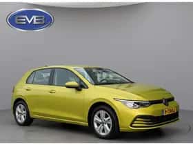 Volkswagen Golf (2022) thumbnail 7